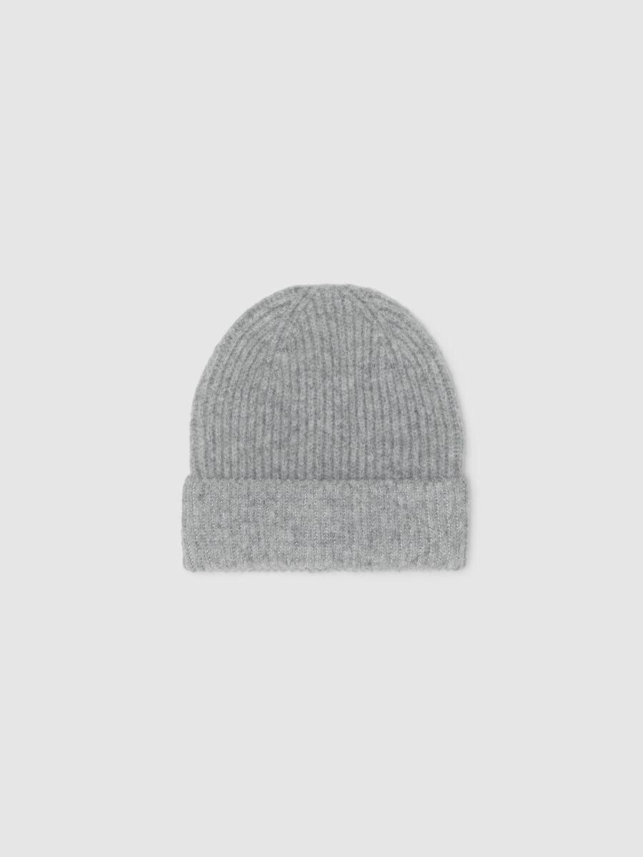 Cappello beanie grigio lavorato a maglia con punti brillantinati_0