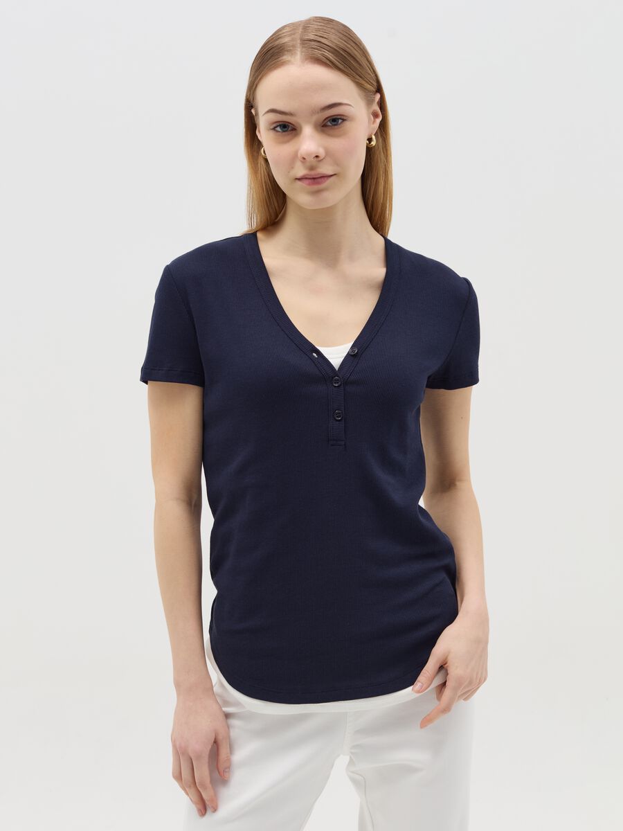 Ribbed maternity T-shirt with granddad neckline_1