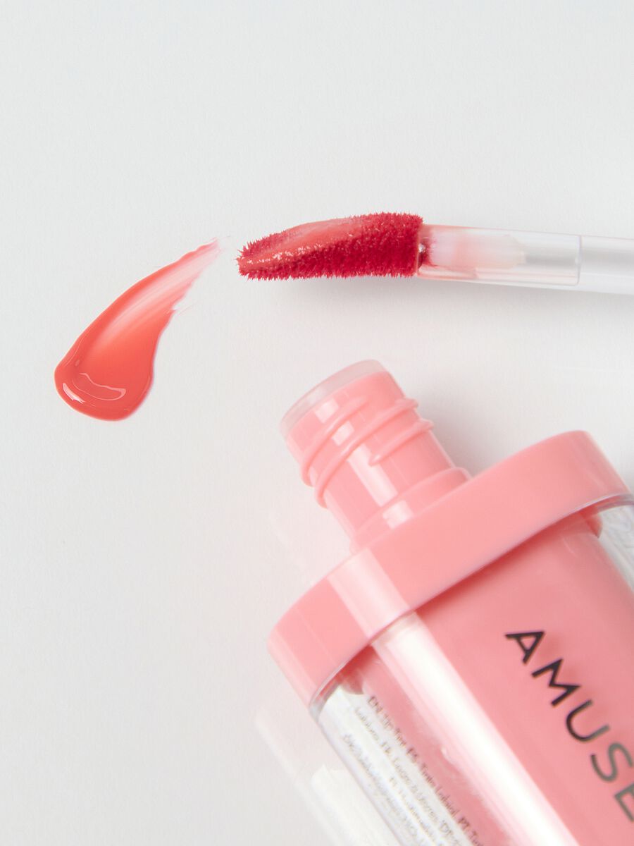 Lip tint with a fantastic glossy effect. Vibrant colour and hydrated lips for 12 hours_5