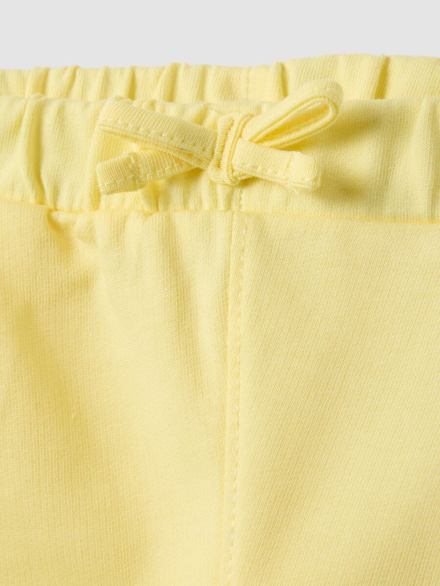 Yellow pure cotton regular fit girls' shorts with bow_2