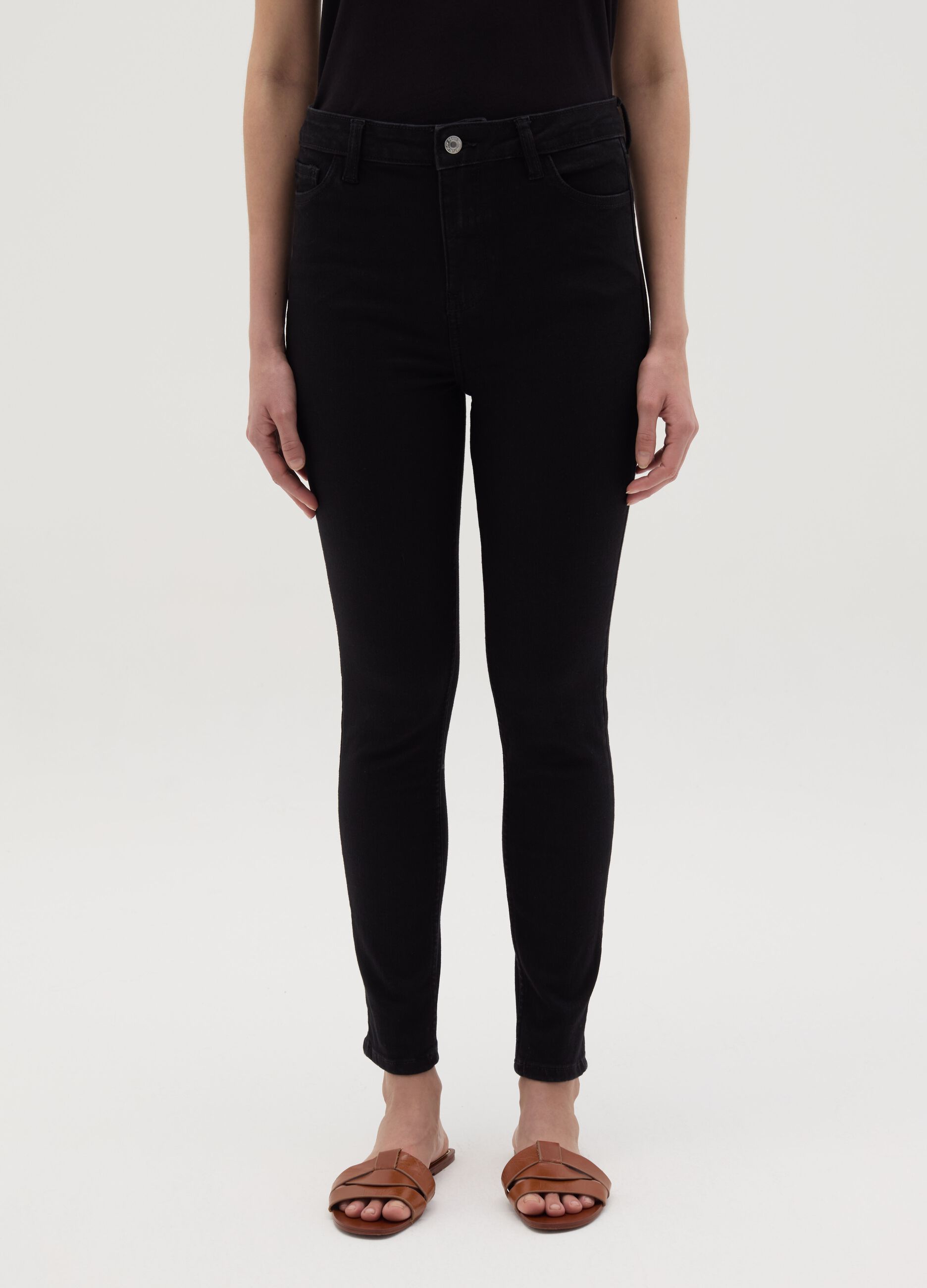 Cropped skinny-fit jeans