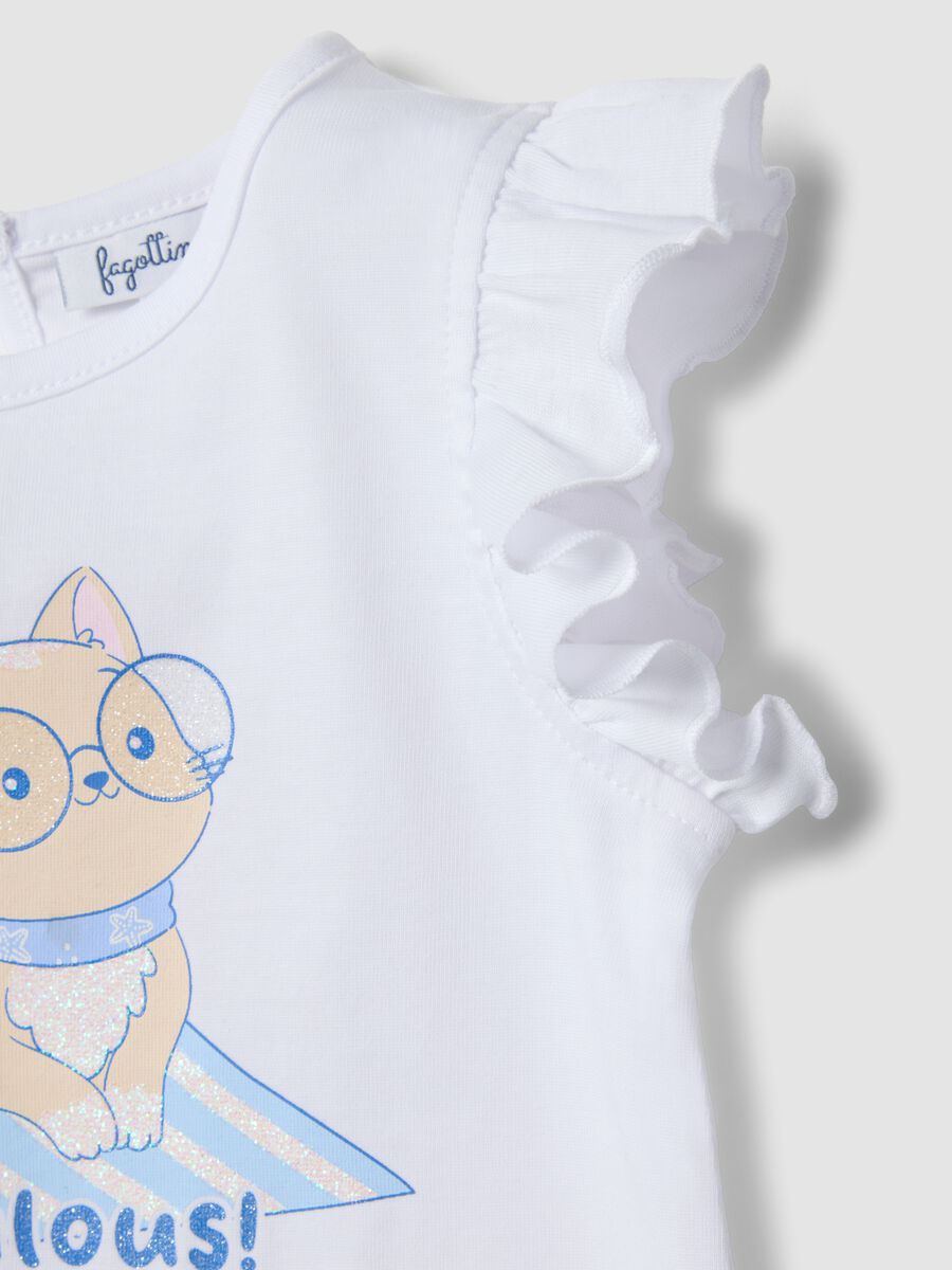 White organic cotton girls&rsquo; tank top with print and frills_2