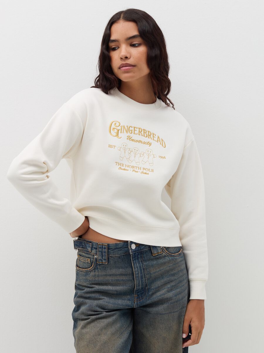 Christmas sweatshirt with round neck_0