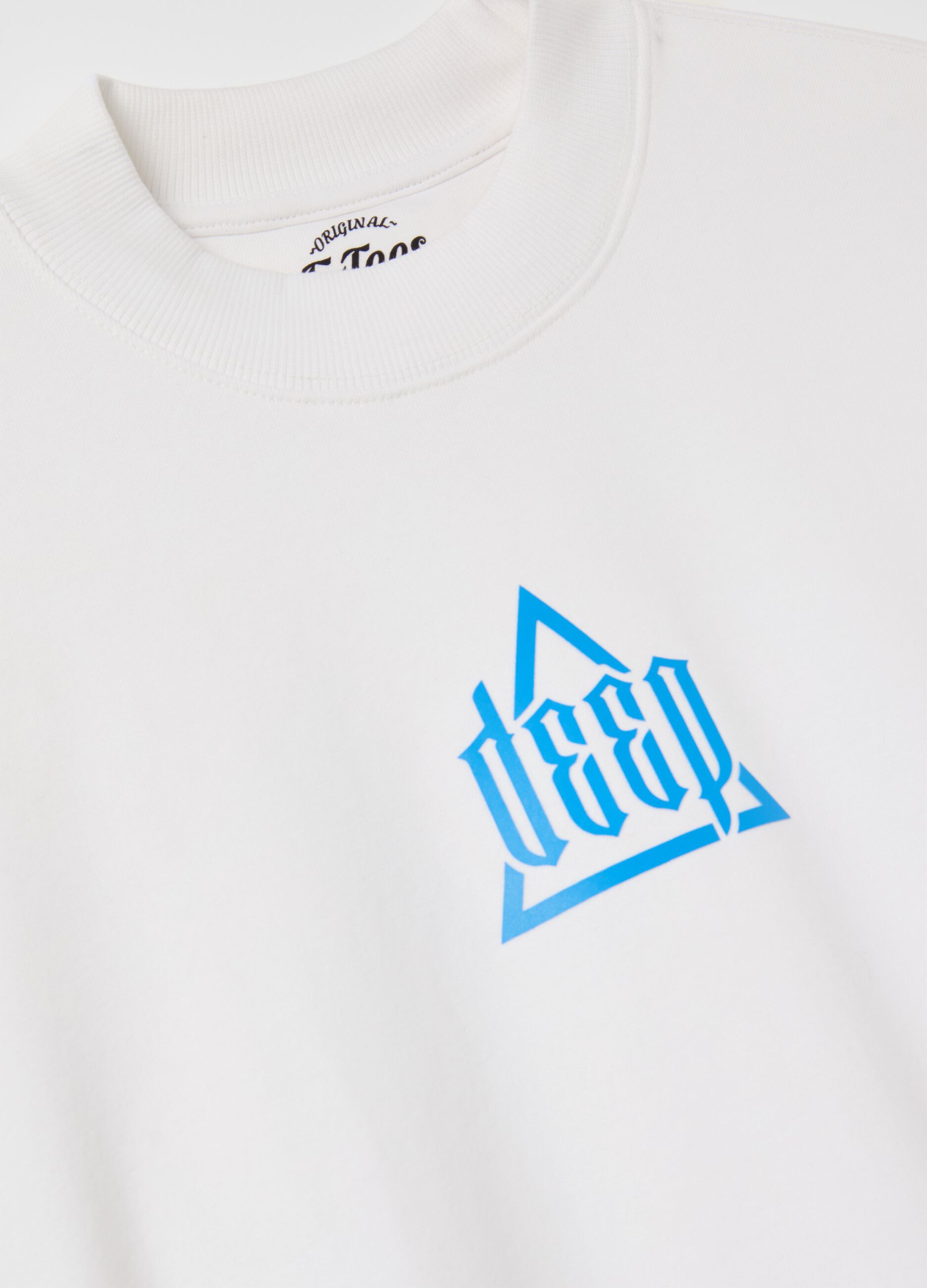 White sweatshirt with print
