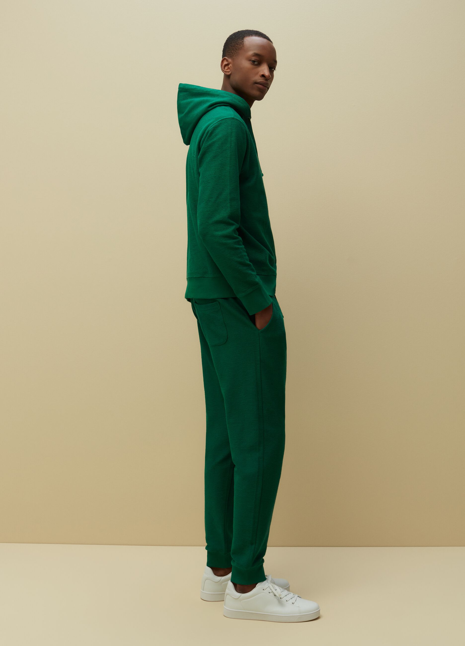 Joggers in French Terry_2