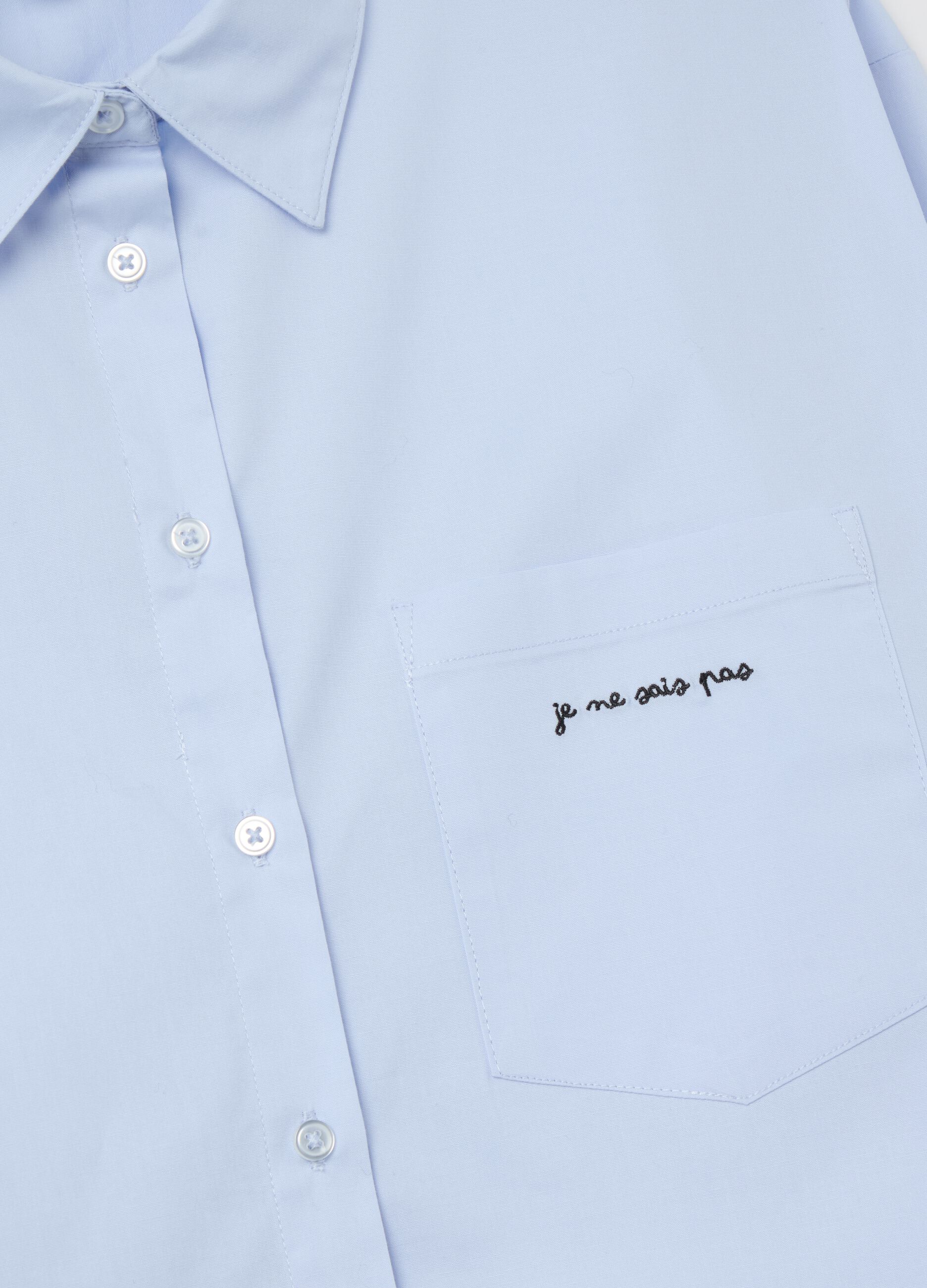 Relaxed-fit shirt with embroidered pocket