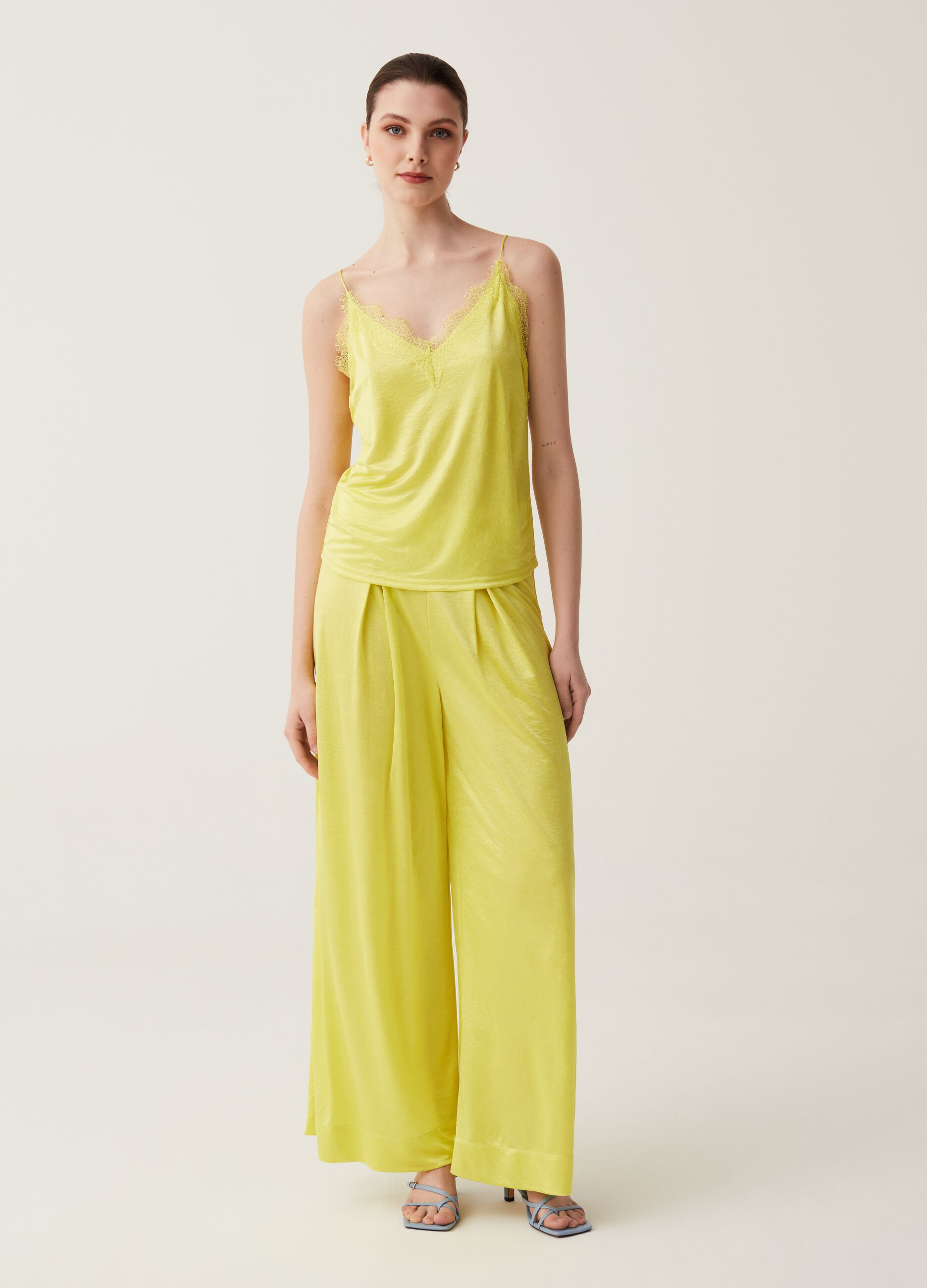 Pantaloni wide leg effetto crinkle_0