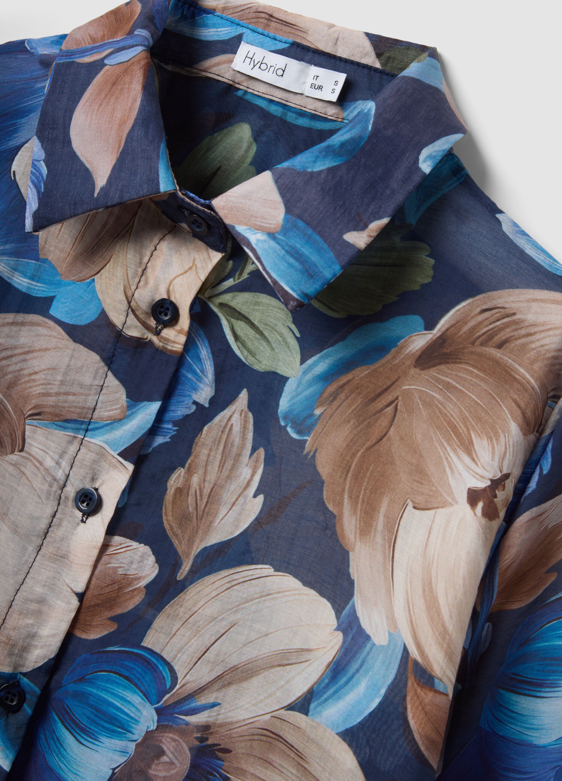 Blue lyocell-blend shirt with floral print