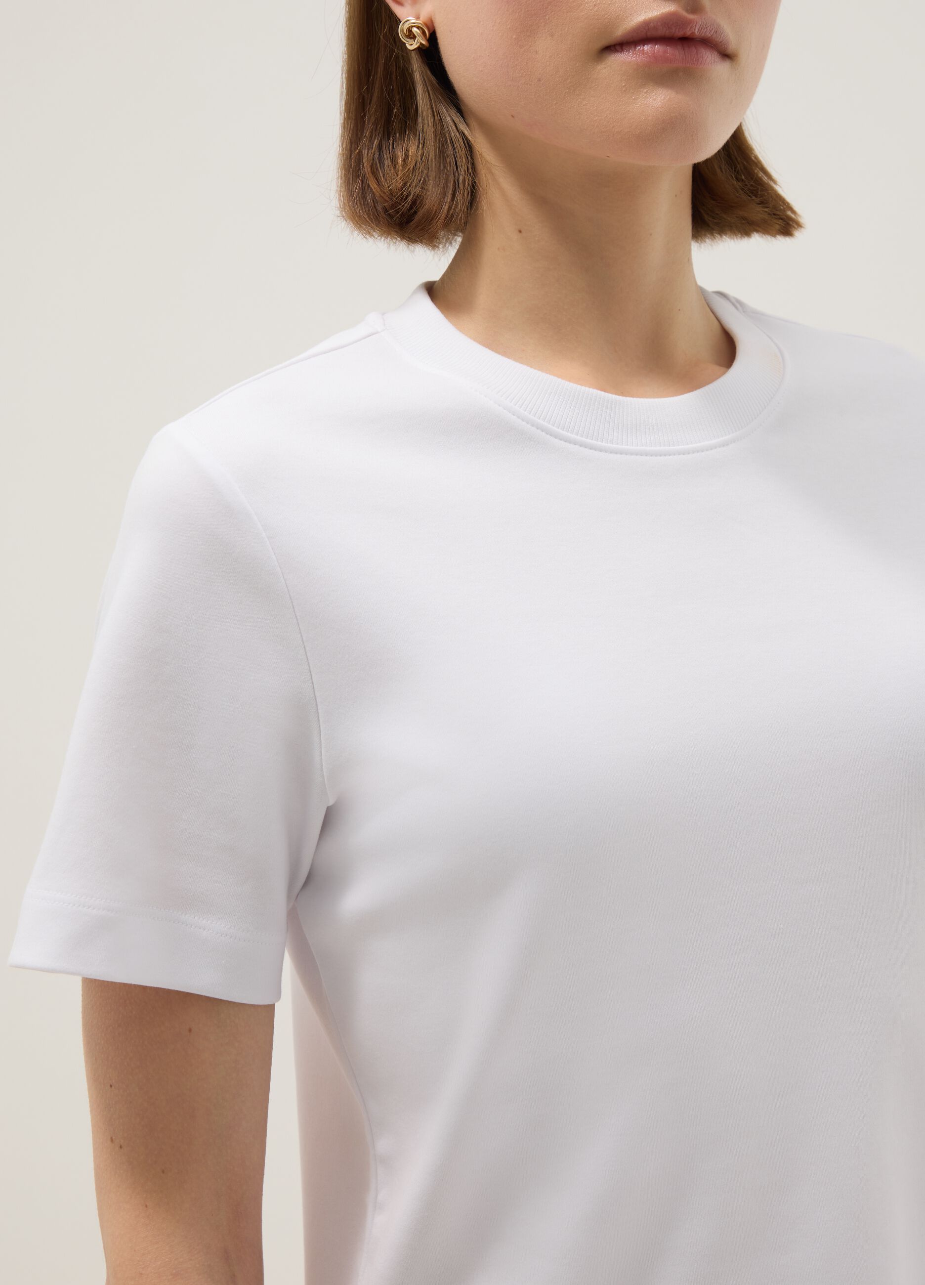 T-shirt The Iconic Tee bianca in puro cotone relaxed fit