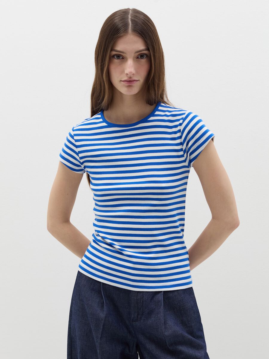 Cotton T-shirt with round neck_0
