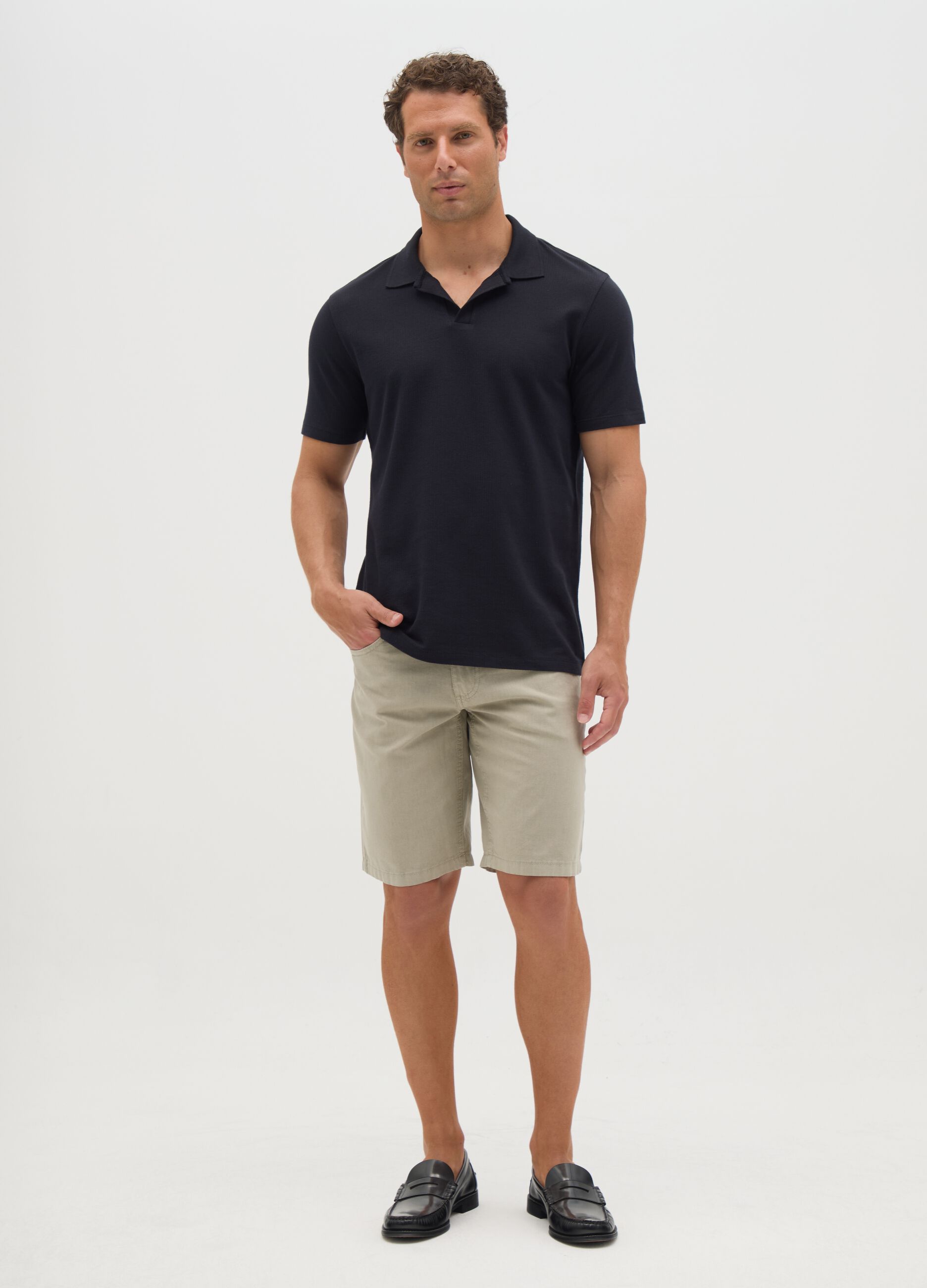 Men's regular fit beige cotton blend shorts