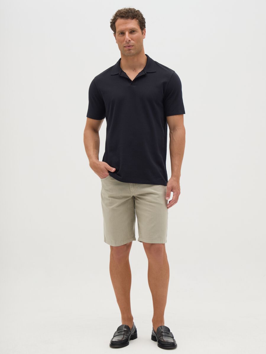 Men's regular fit beige cotton blend shorts_0