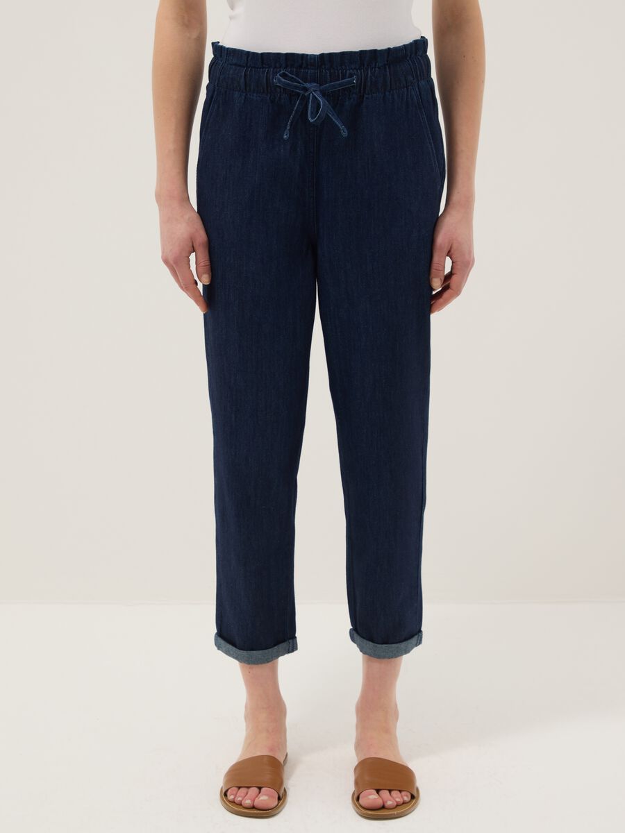 Regular fit blue denim cotton paper bag trousers_1