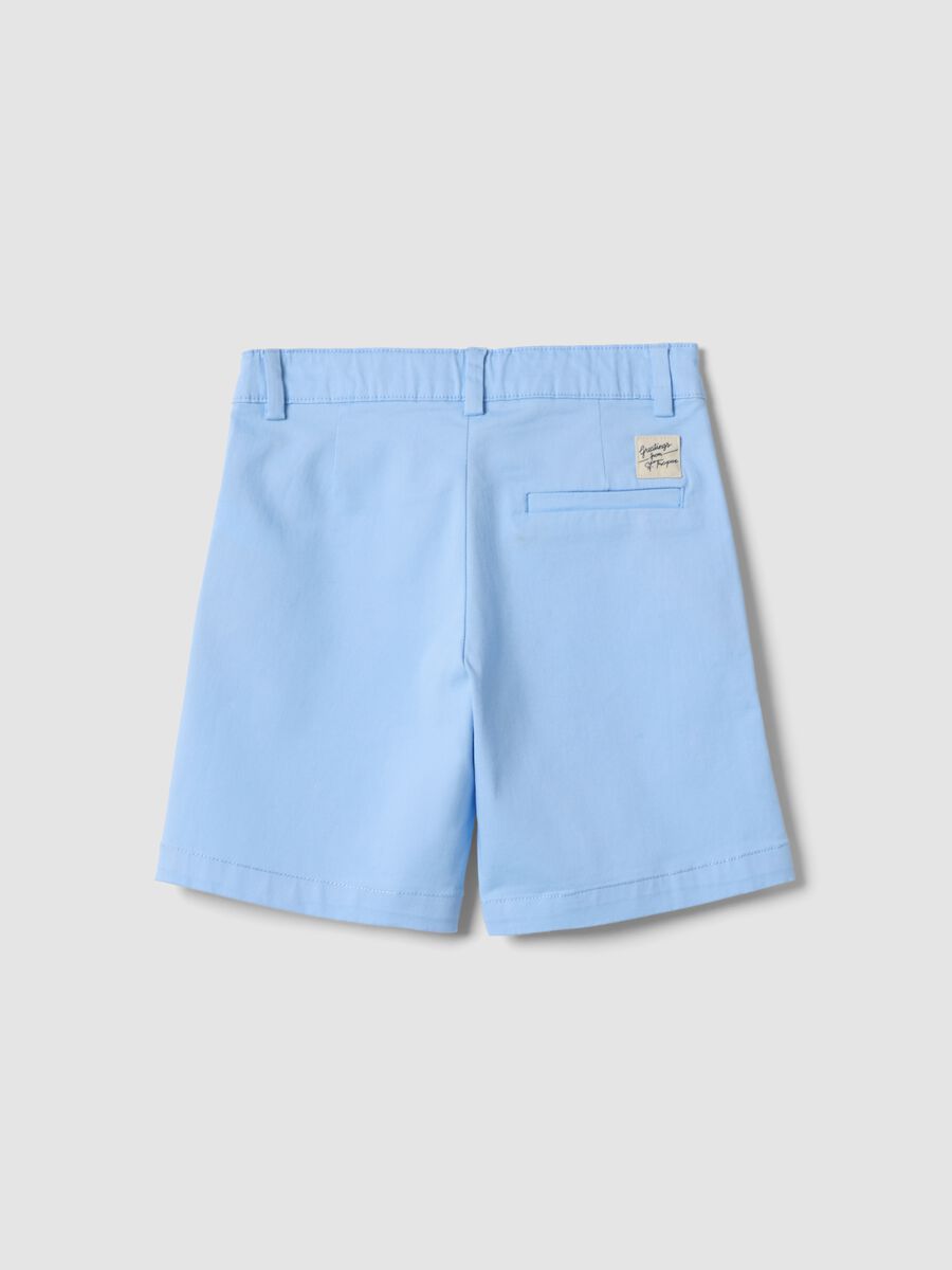 Bermuda chino azzurri in cotone elasticizzato da bambino regular fit_1