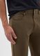 Pantaloni marroni in misto cotone slim fit_3
