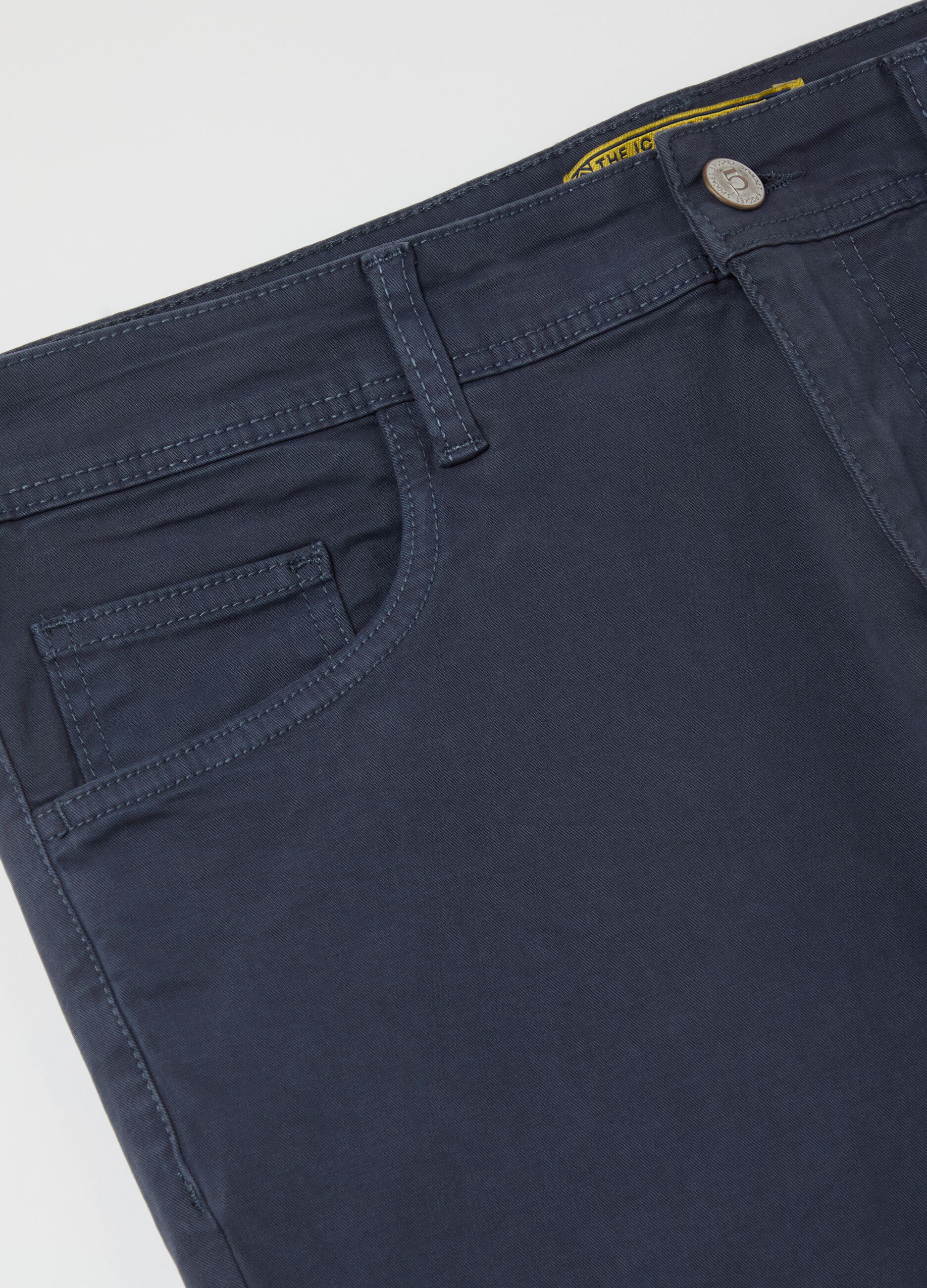 Skinny-fit trousers with five pockets