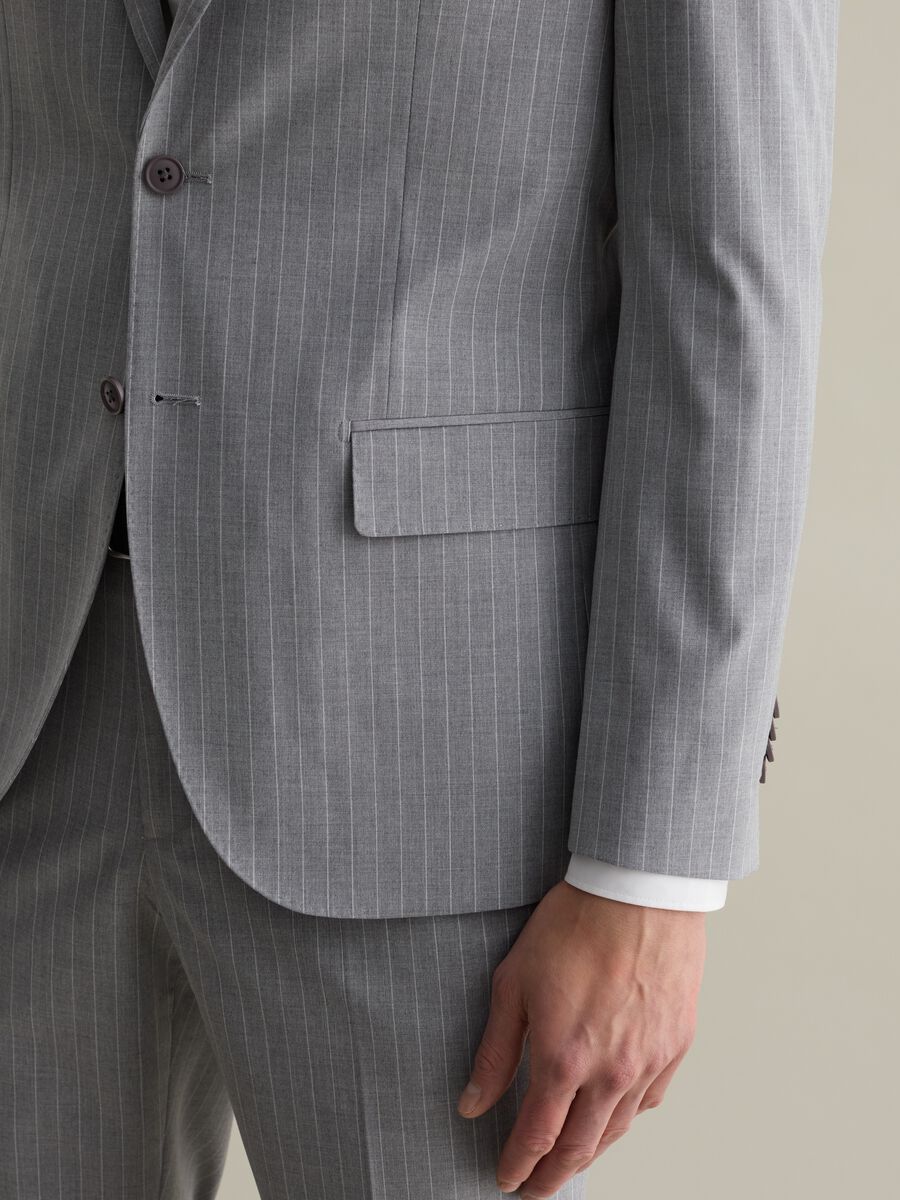 Pinstriped outfit_2