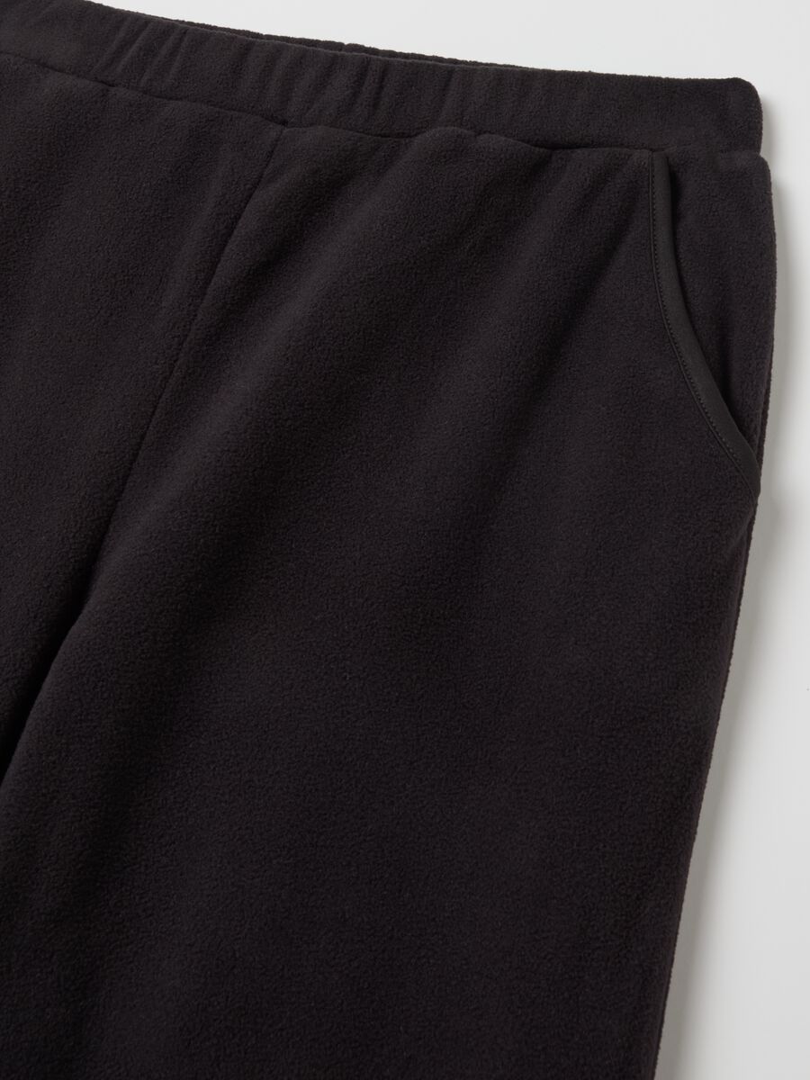 Pantaloni slim fit in pile_5