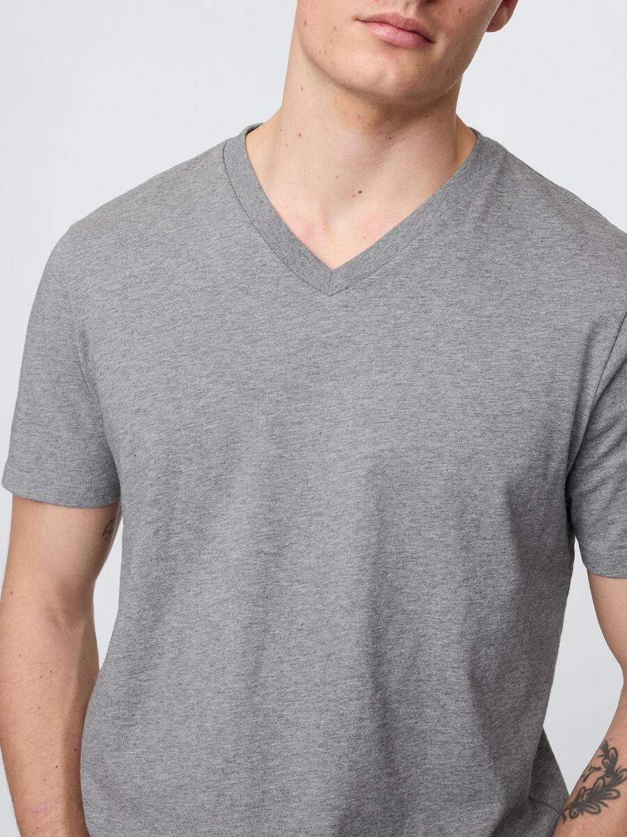 Pure cotton V-neck T-shirt_2