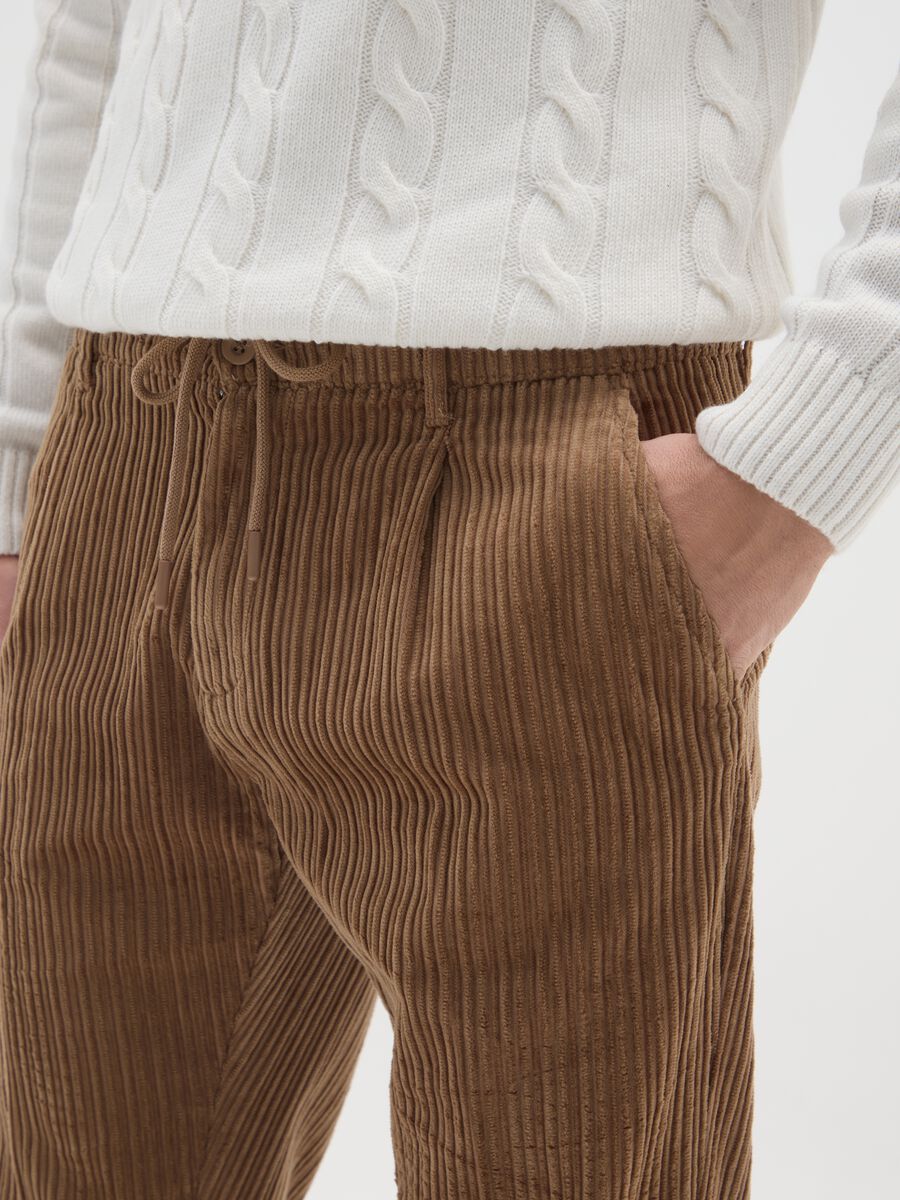 Brown pure cotton regular fit trousers_3