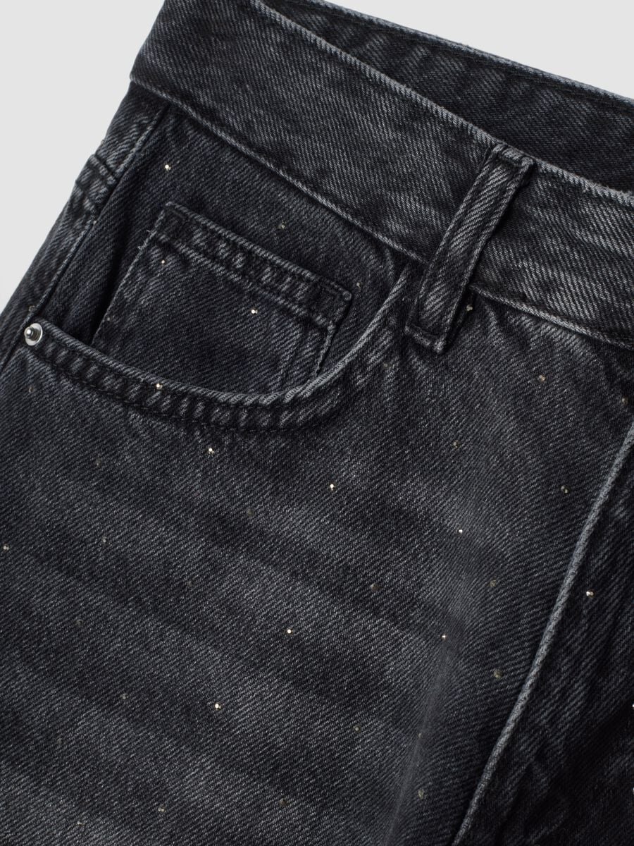 Jeans neri in puro cotone skater fit con strass_1