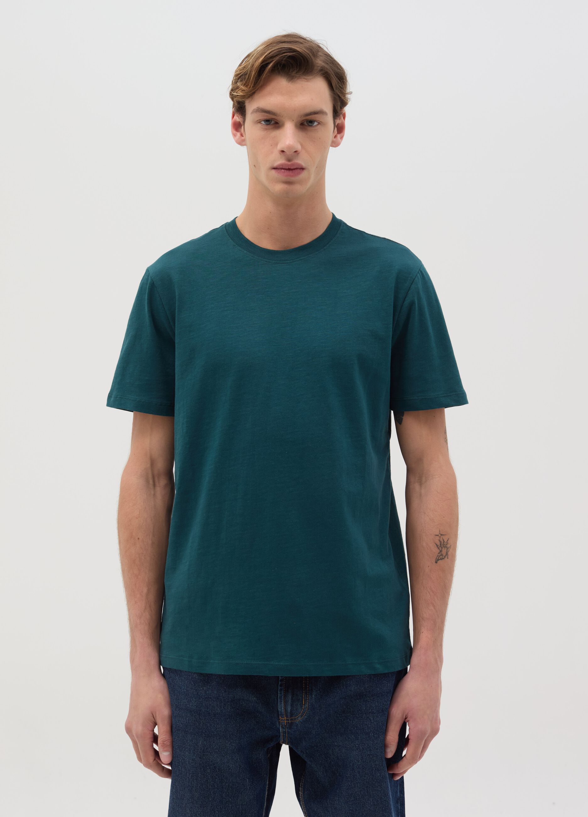 T-shirt in slub cotton with round neck