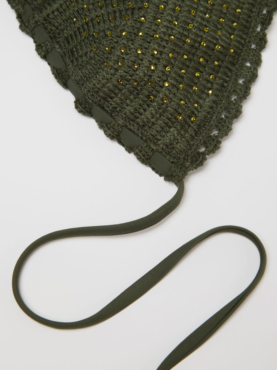 Women’s green bikini top with perforated design details_5