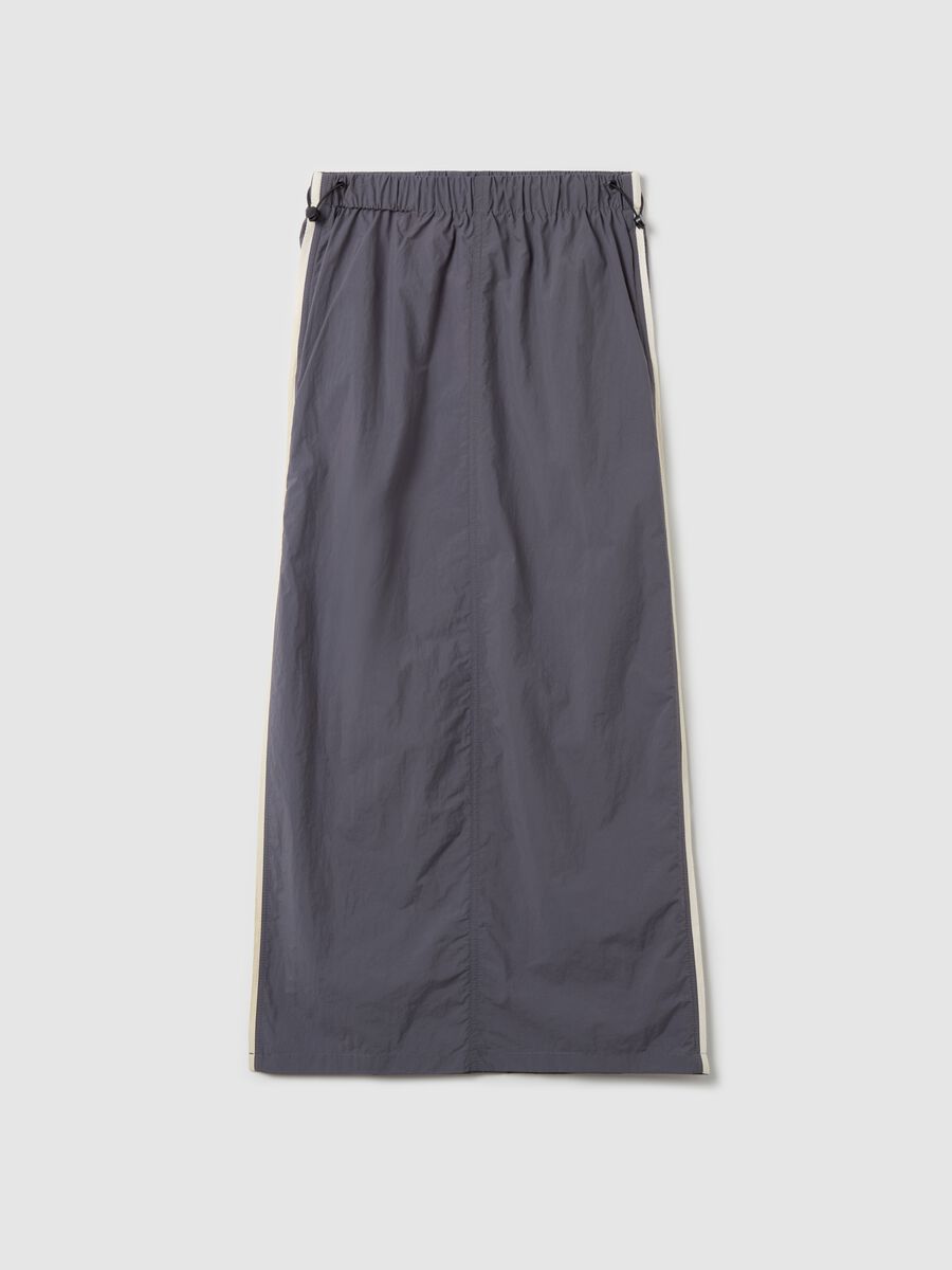 Long nylon skirt with splits_4