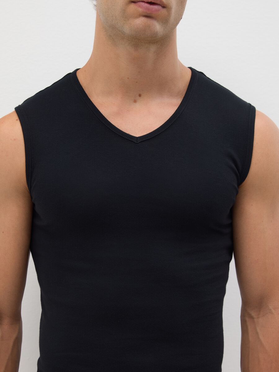 Men's Pure Black Cotton Vest_1