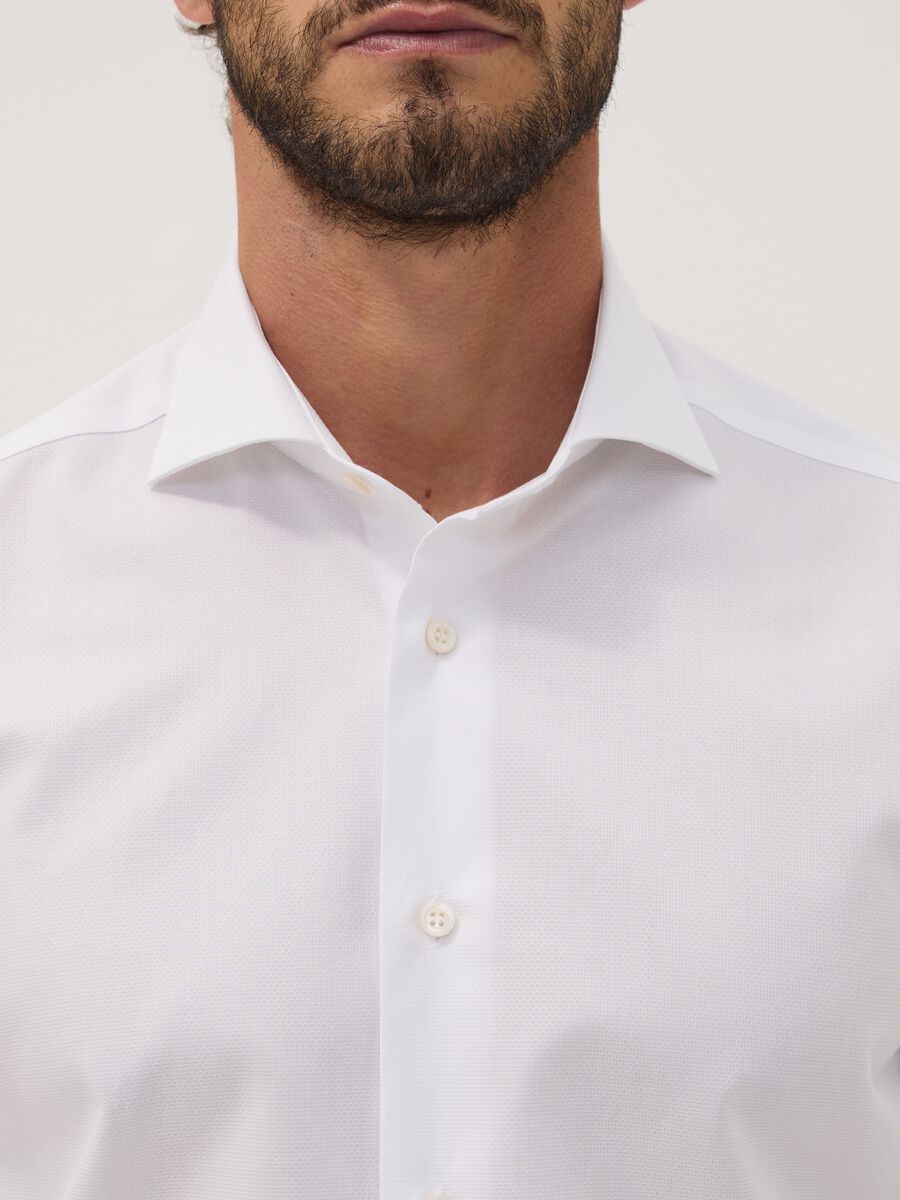 Camicia bianca in puro compact cotton con collo francese slim fit_1