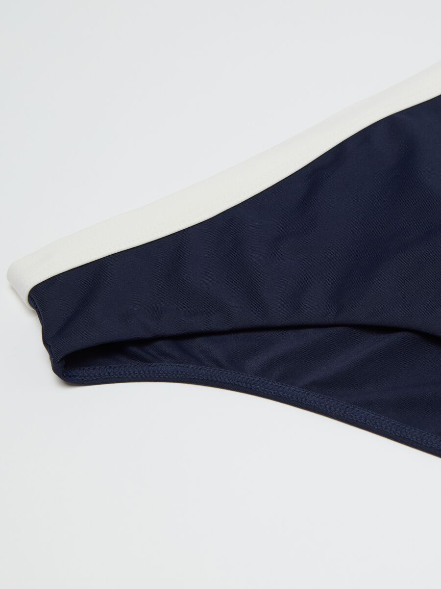 Women’s swim briefs in multicoloured stretch fabric_5