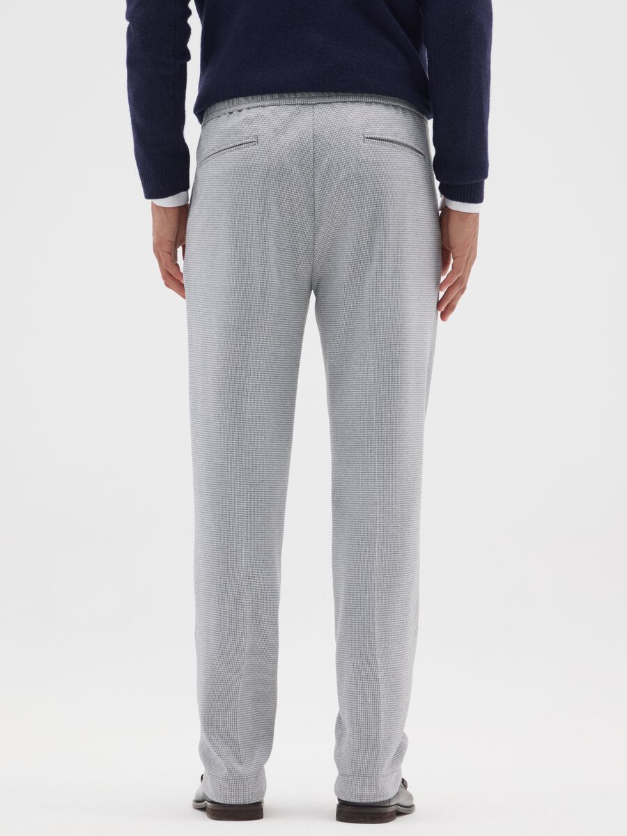 Pantaloni grigi slim fit pied de poule_2