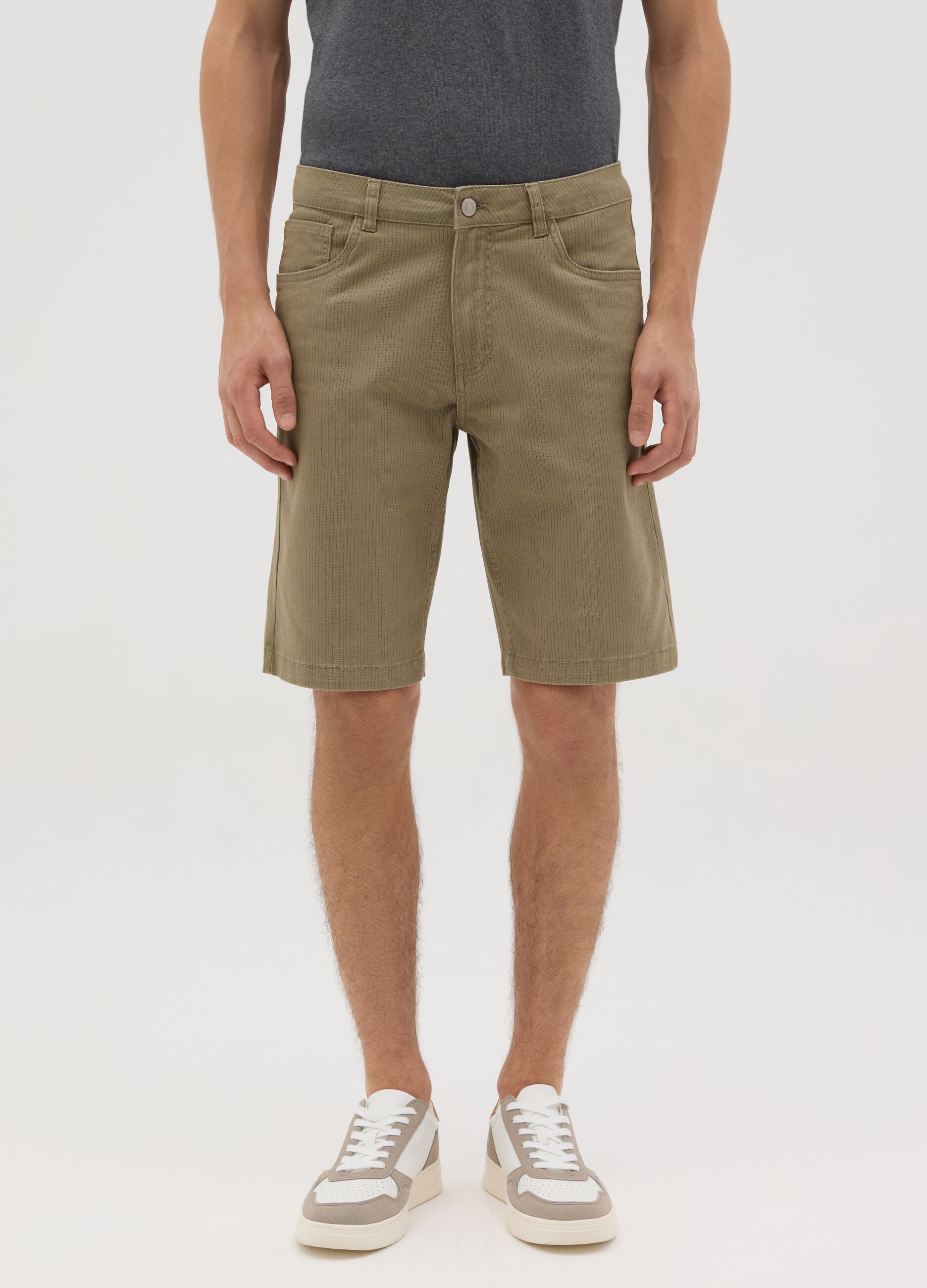 Shorts da uomo in cotone elasticizzato verde regular fit cinque tasche