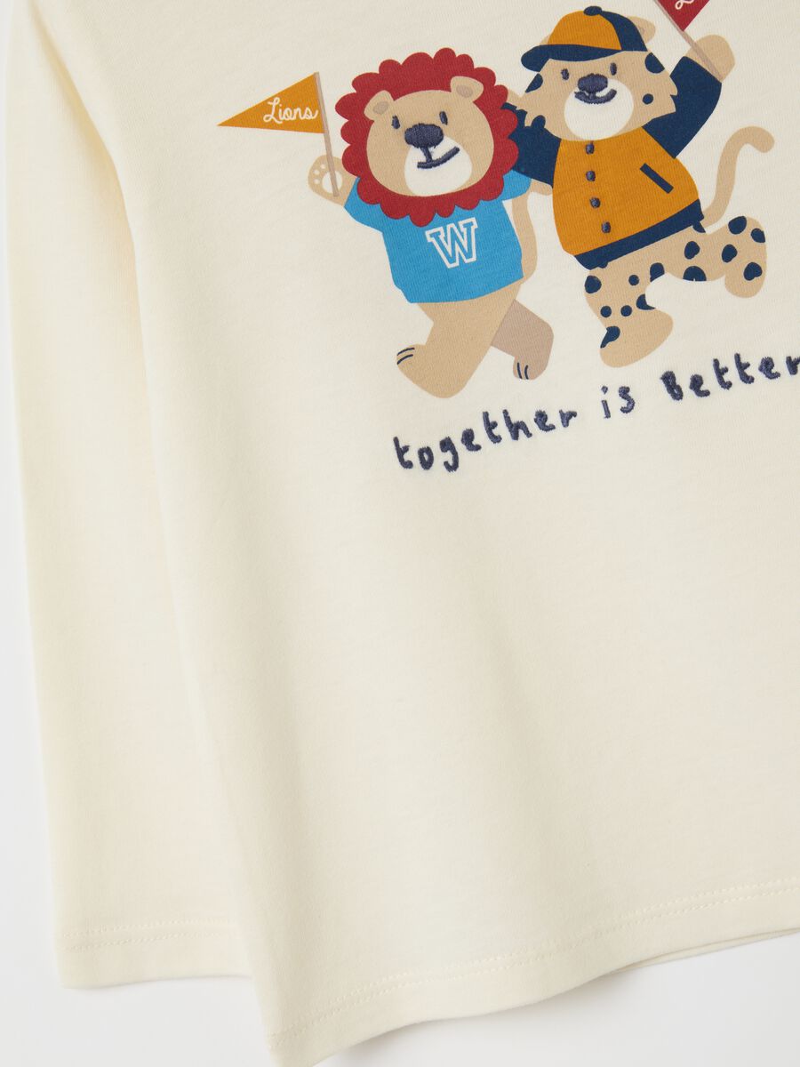 Pure cotton beige regular fit baby t-shirt_2