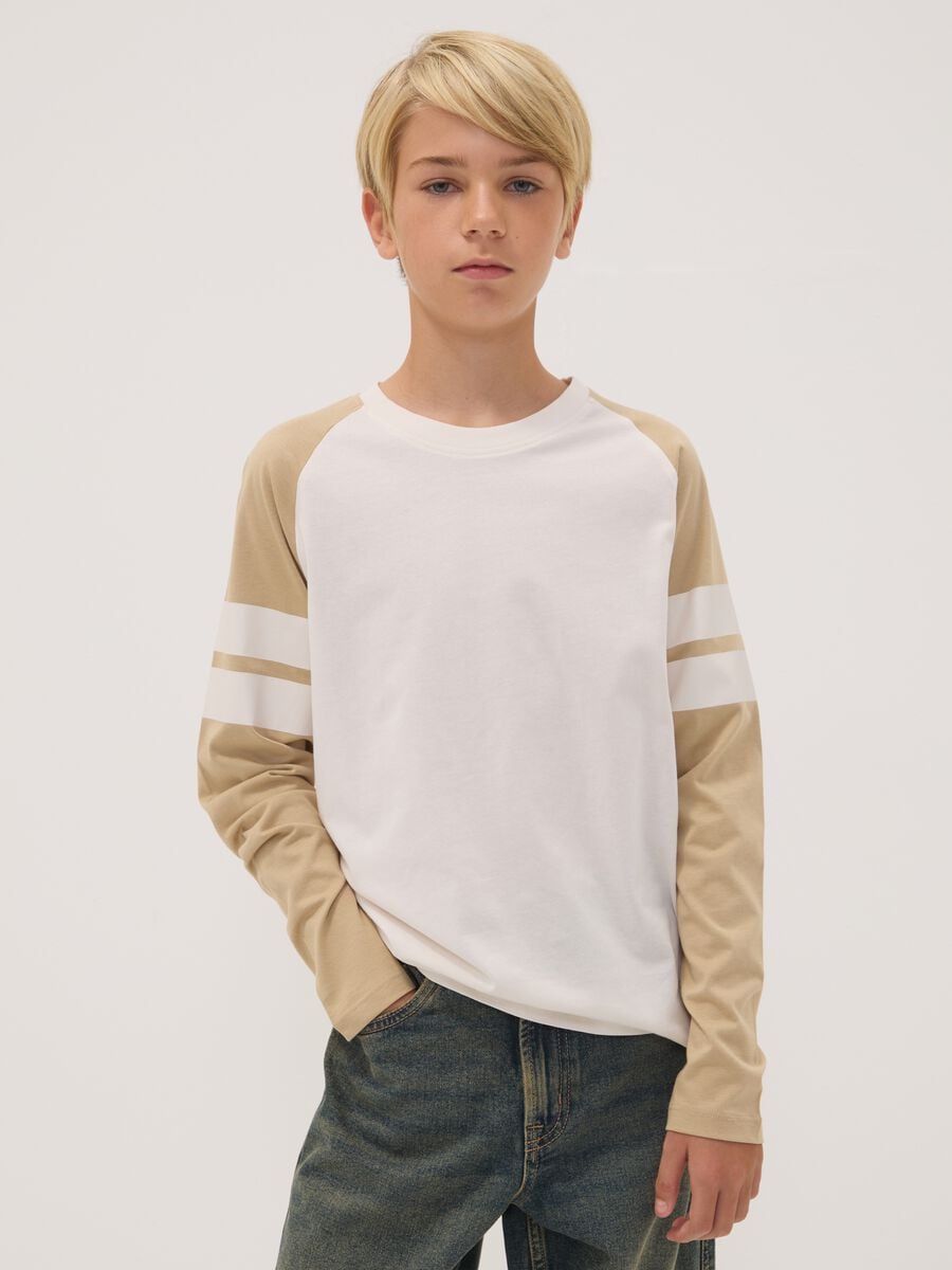 T-shirt bianca in puro cotone organico con girocollo_0