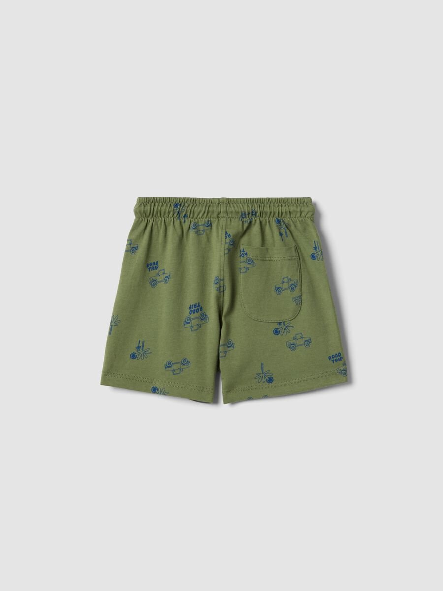 Green pure cotton shorts for children regular fit with prints_1
