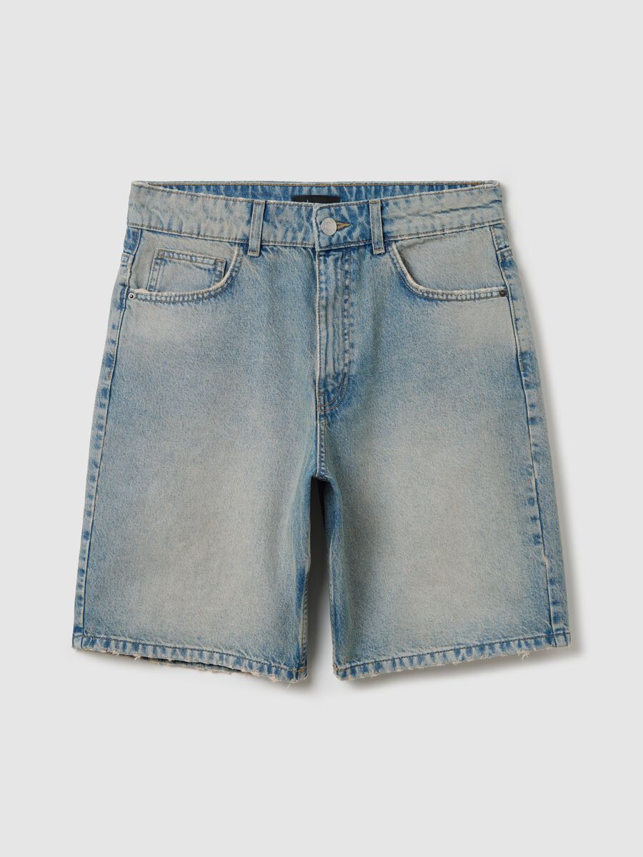 Light blue denim shorts with ripped details_4
