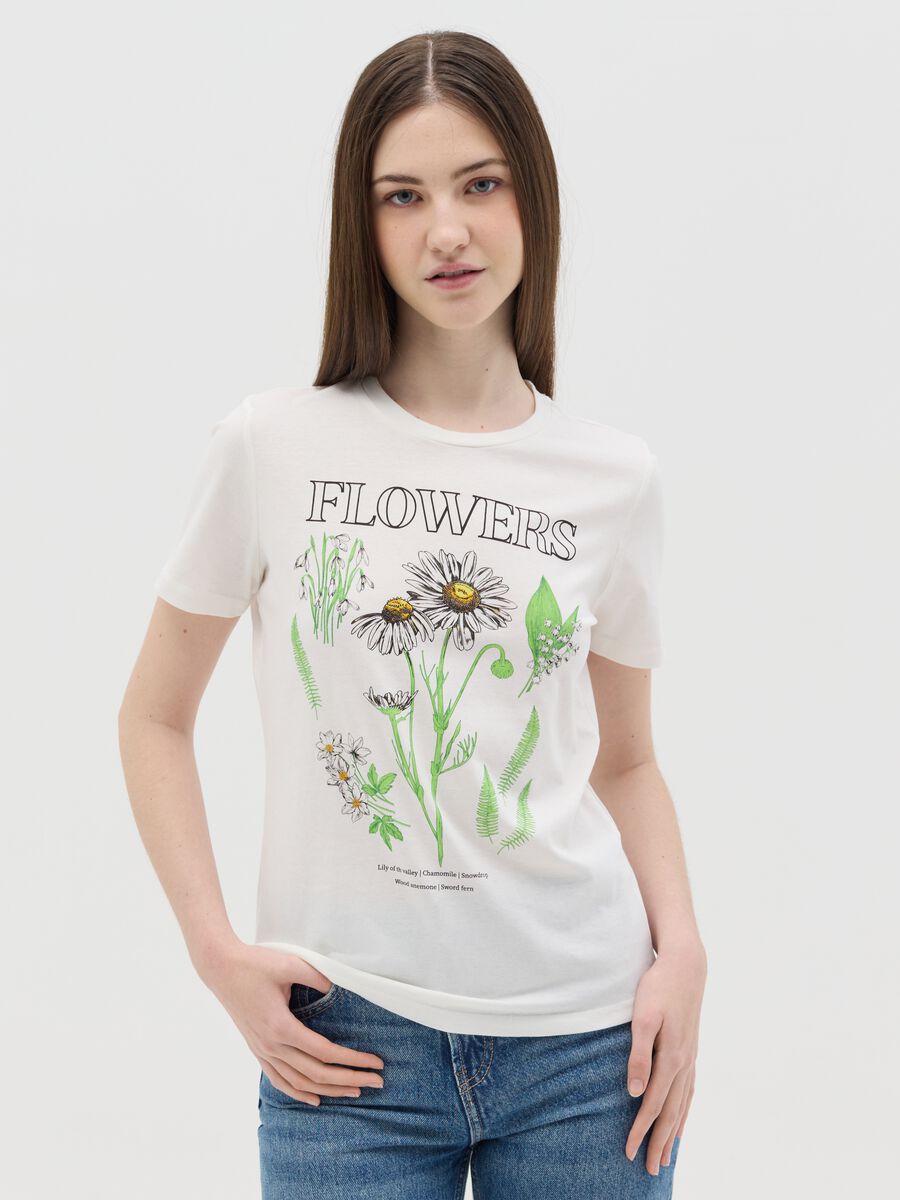 White cotton T-shirt with flowers print_0