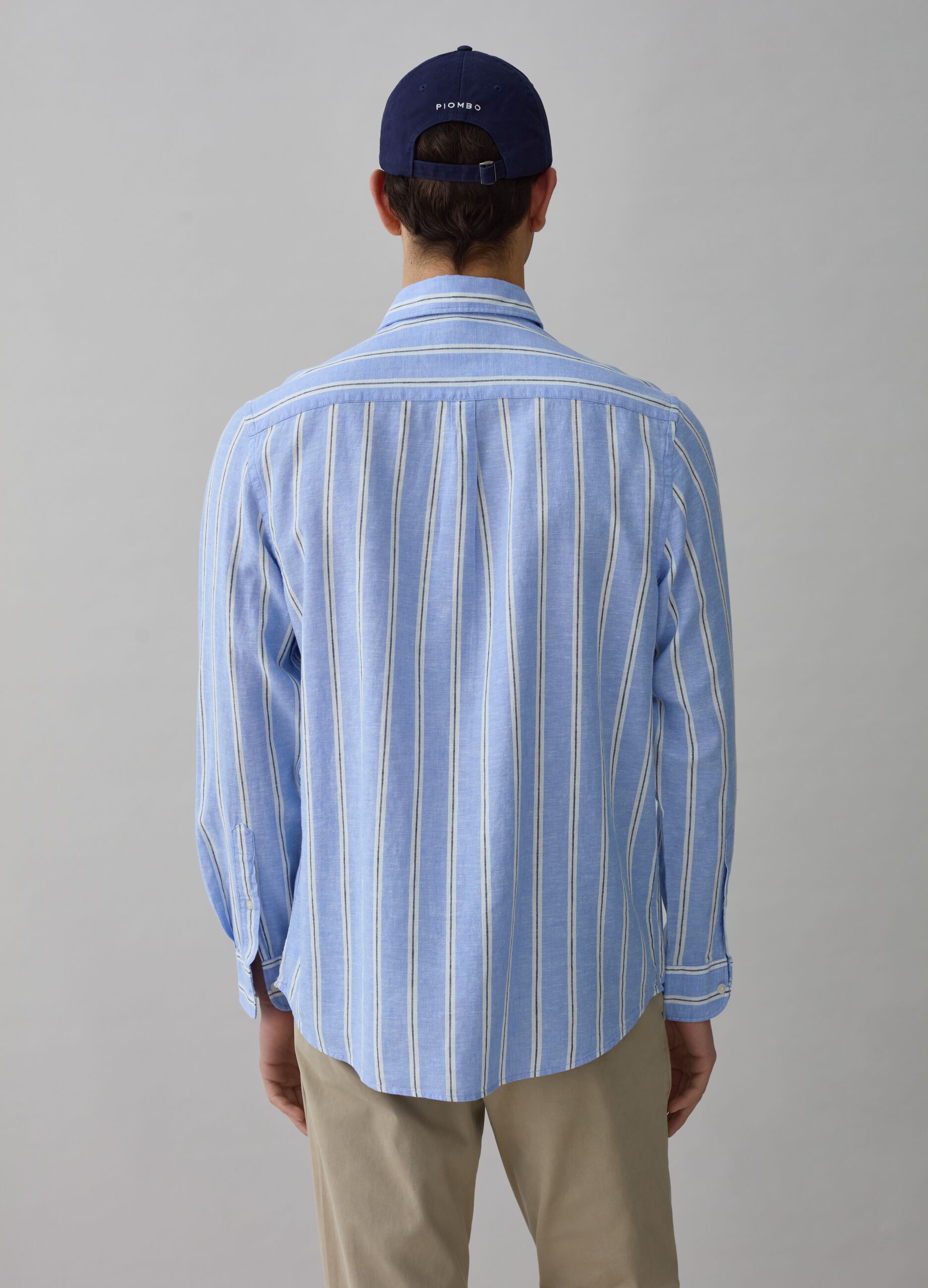 Regular-fit shirt in striped cotton and linen