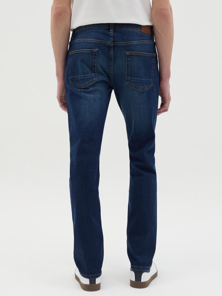 Slim-fit jeans with five pockets_3