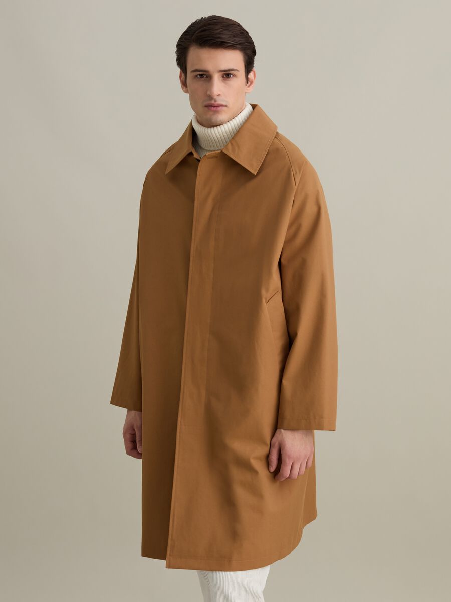 Waterproof trench coat with buttons_0