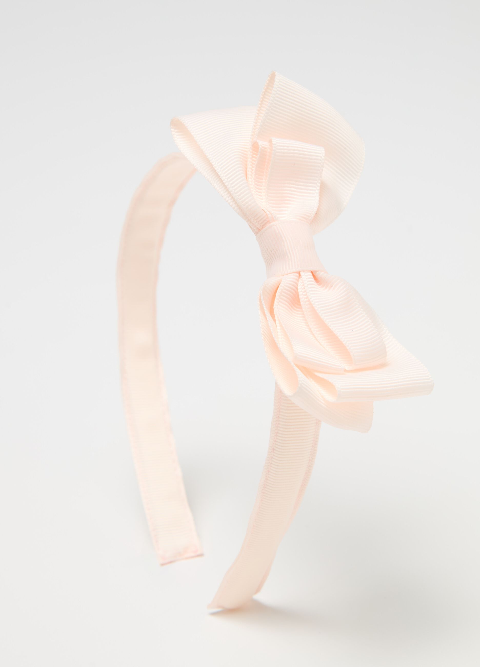 Hairband with bow
