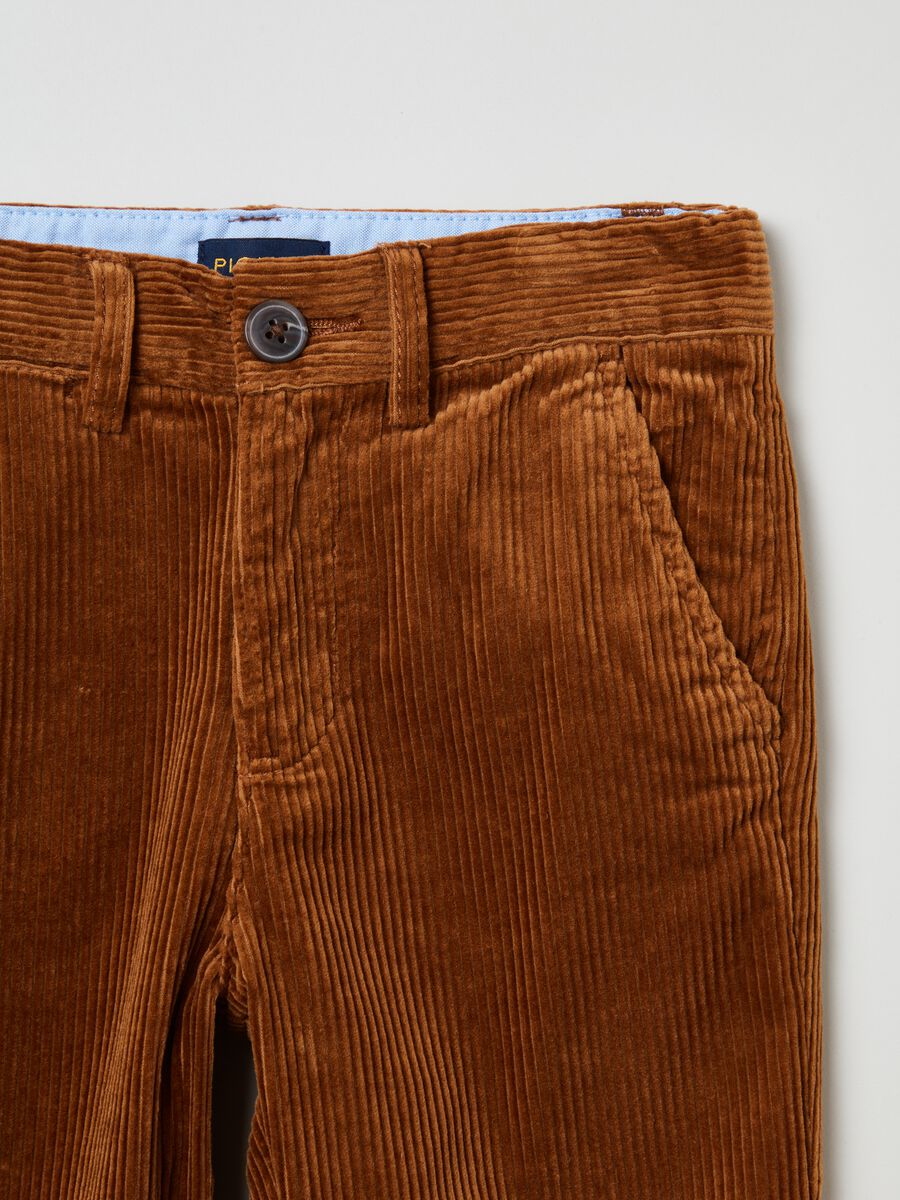 Pantaloni in velluto a costine_5