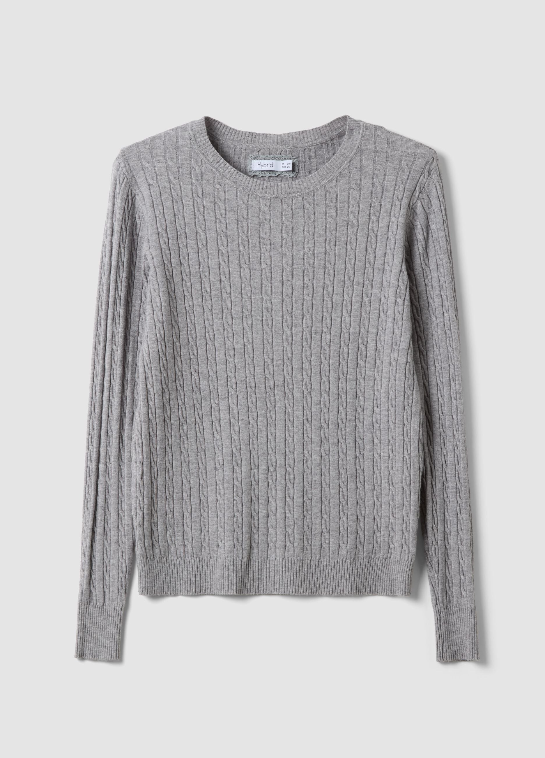 Maglia grigia in misto viscosa a trecce regular fit