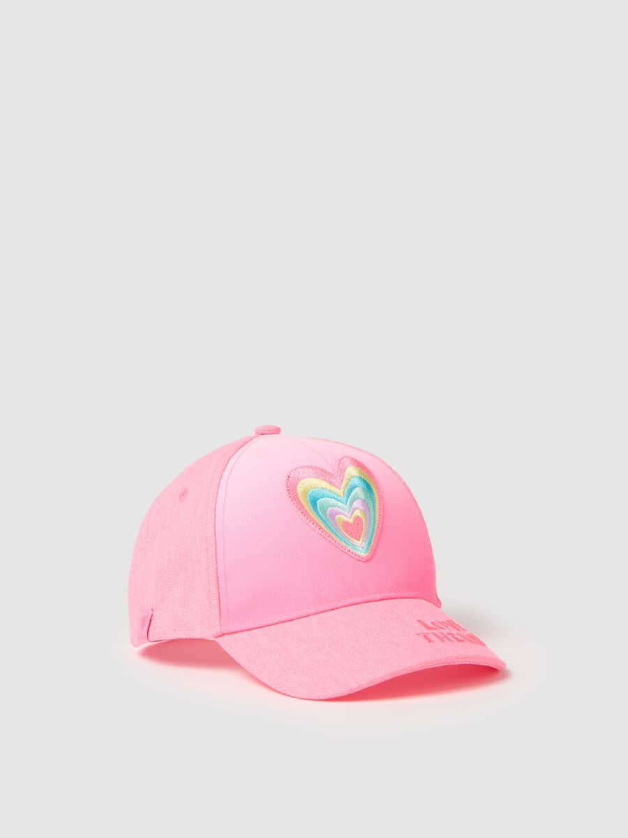 Pink cap with multicoloured heart_0
