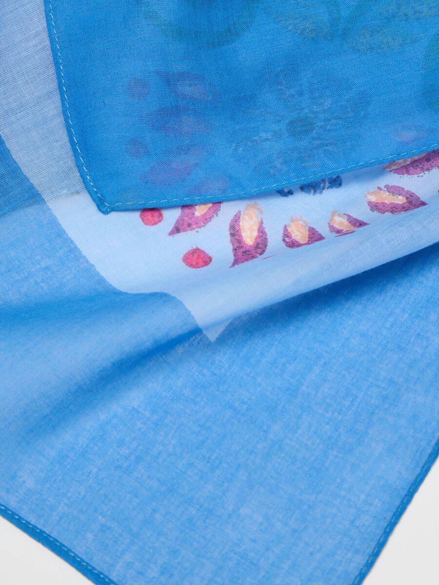 Light blue cotton scarf with pattern_2