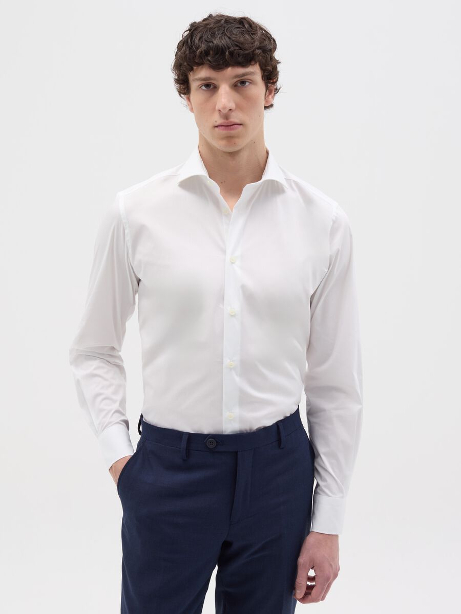 Solid colour slim fit shirt_0
