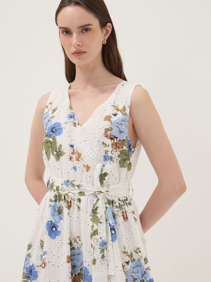 White pure cotton dress with floral print, regular fit_2