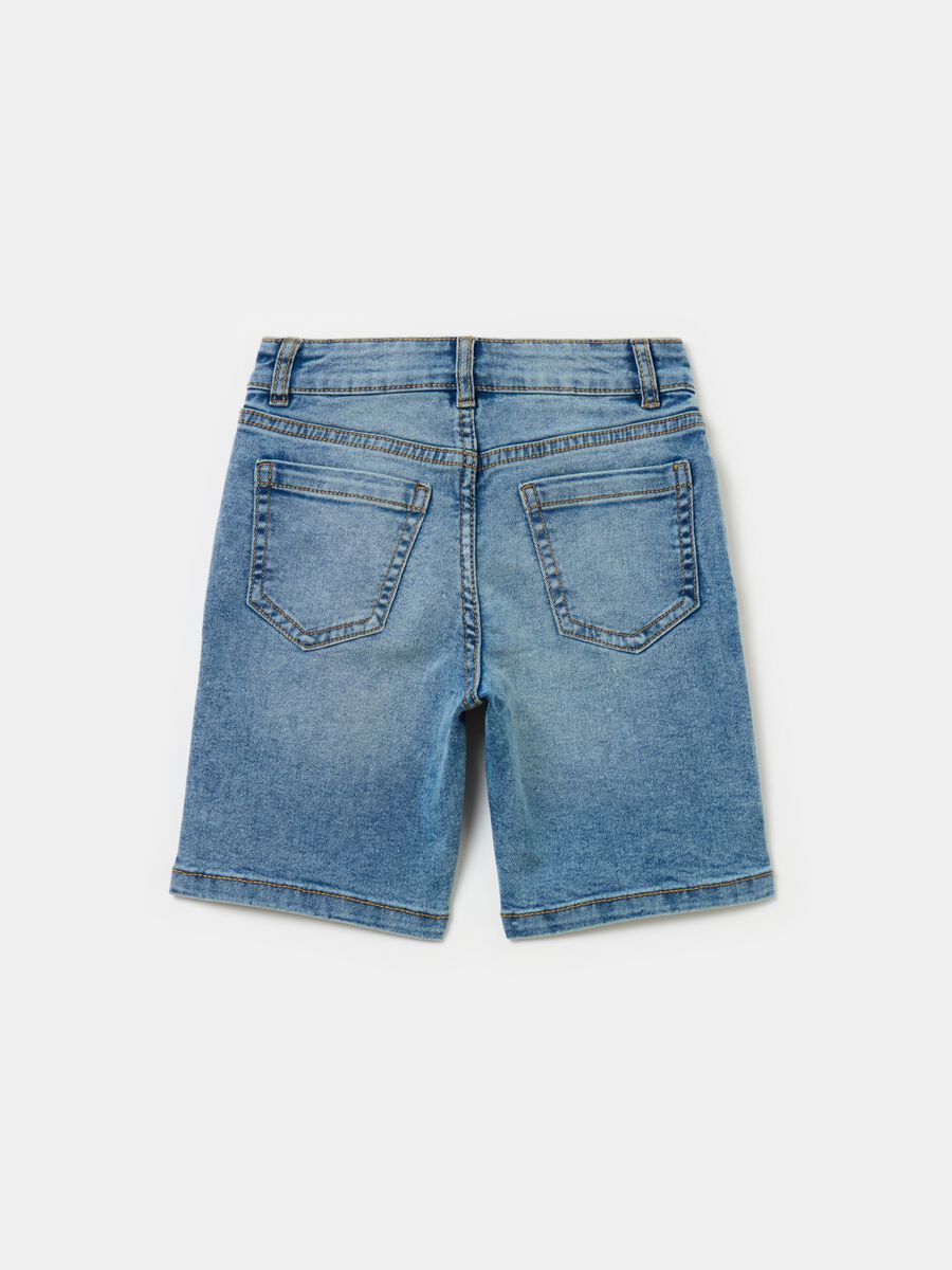 Denim Bermuda shorts with five pockets_1