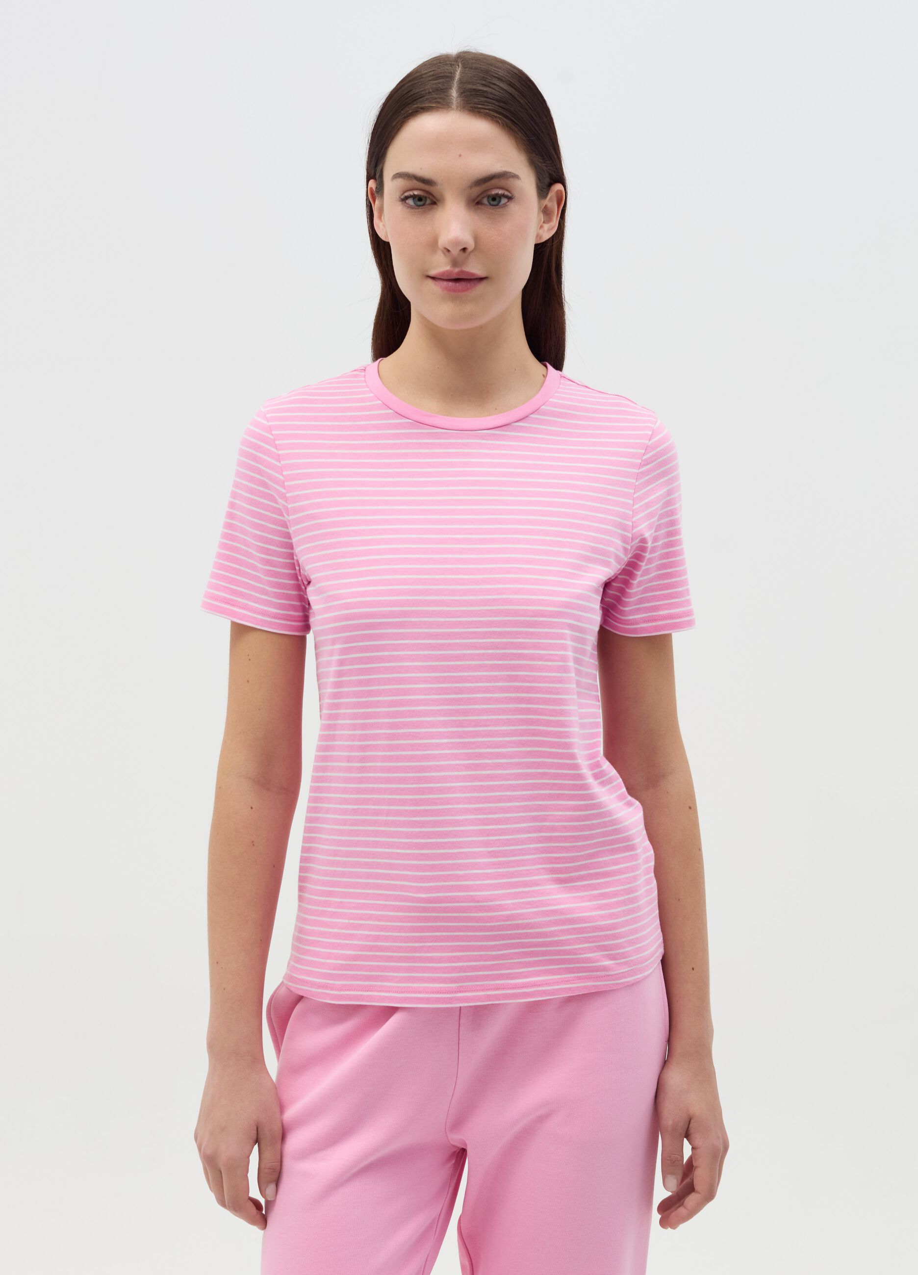 Essential cotton T-shirt with thin stripes